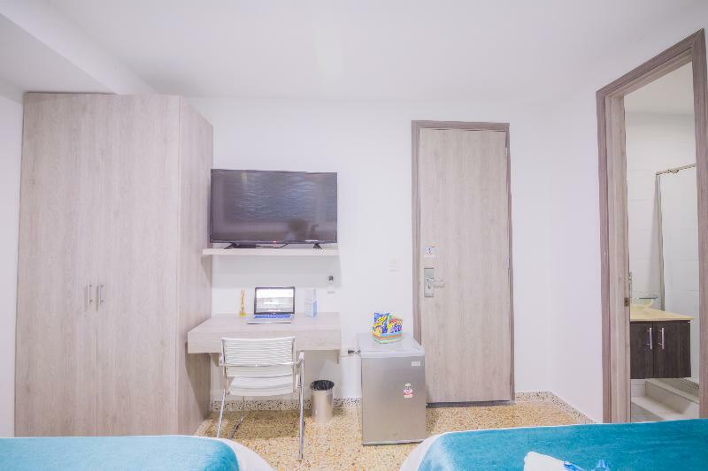 Velik Ocean Hotel Aeropuerto Cartagena Dış mekan fotoğraf